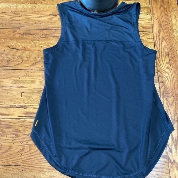 ATHLETA Tank SIZE SMALL GrayBlack Champion Shorts. - Picture 4 of 11